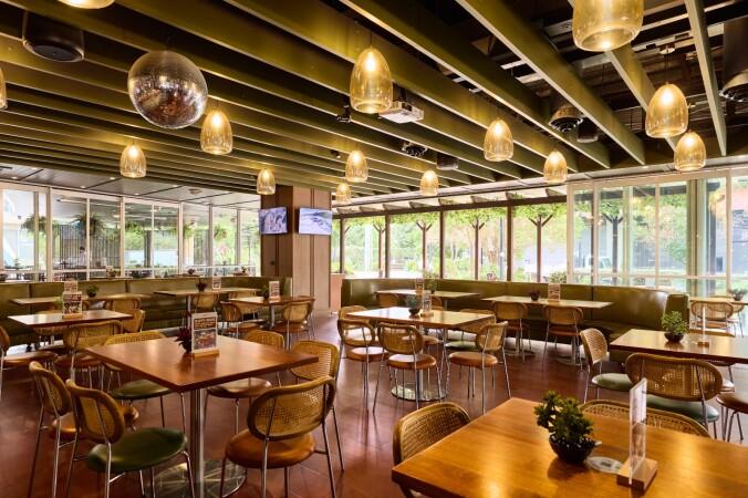 Best Sports Bars in Newstead - Gas Hound Bar & Kitchen