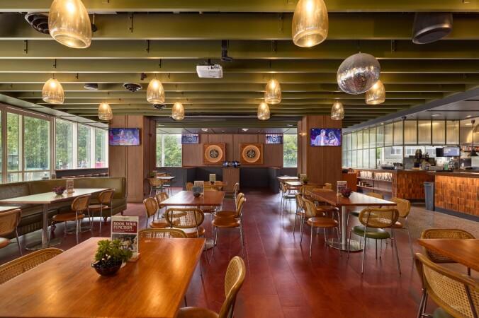 Best Sports Bars in Newstead - Gas Hound Bar & Kitchen