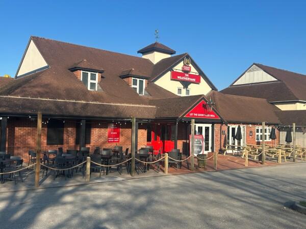 Beste Sportsbars in Stoke On Trent - Weathervane (Stoke on Trent)