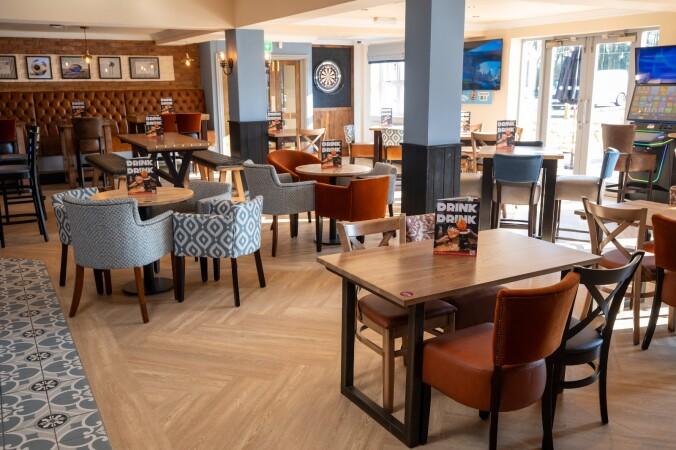 Beste Sportsbars in Stoke On Trent - Weathervane (Stoke on Trent)