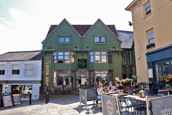 Beste Sportsbars in Bishops Stortford - The Dogs Head