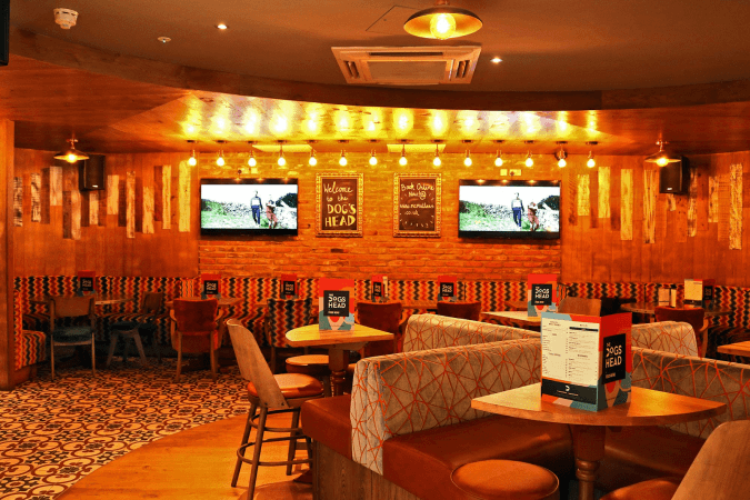 Beste Sportsbars in Bishops Stortford - The Dogs Head