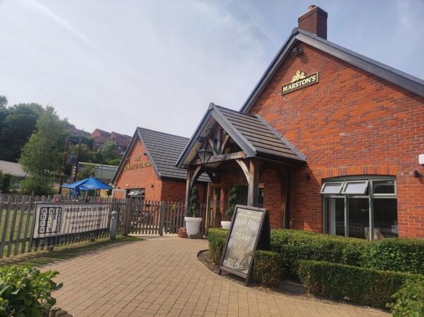 Best Sports Bars in High Wycombe - Spindle And Thread