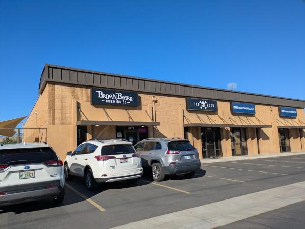 Best Sports Bars in Garden City - Brown Beard Brewing Company