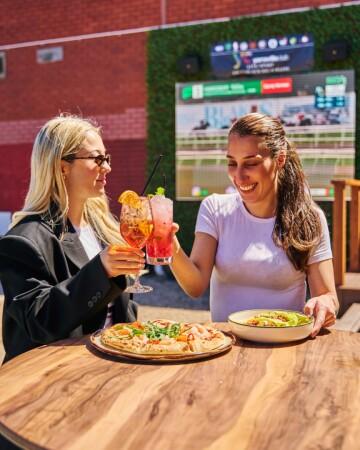 Best Sports Bars in Yarraville - Yarraville Club