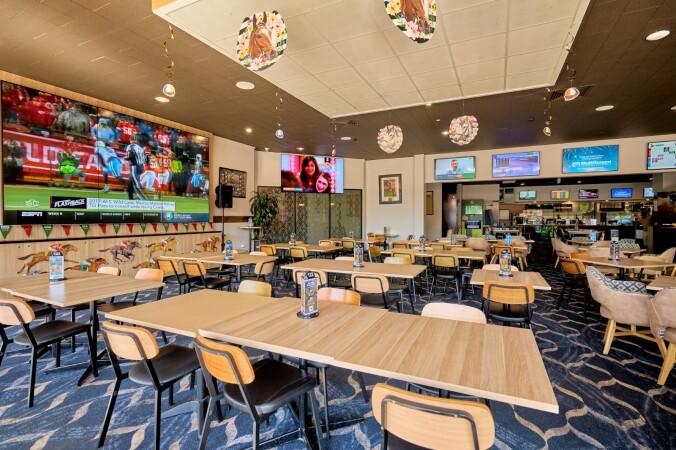 Best Sports Bars in Yarraville - Yarraville Club