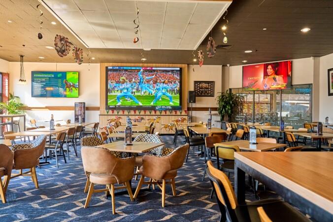 Best Sports Bars in Yarraville - Yarraville Club