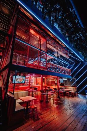 Best Sports Bars in Croydon - Boxpark Croydon