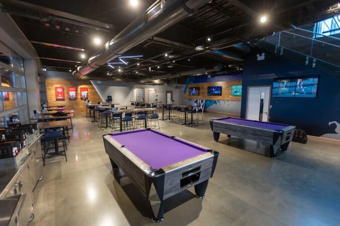 Best Sports Bars in Glasgow - Topgolf Glasgow