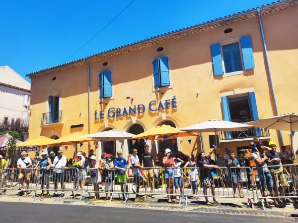 Les Meilleurs Bars à Roujan - Le grand café roujan