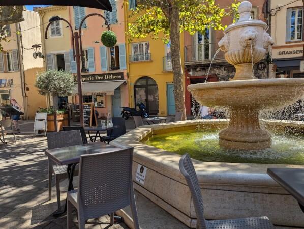 Les Meilleurs Bars à Fréjus - Le qg
