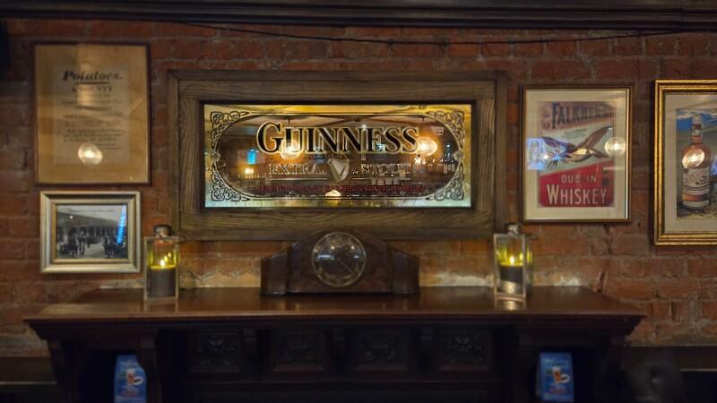 Best Sports Bars in Bray - Castle Inn Bray