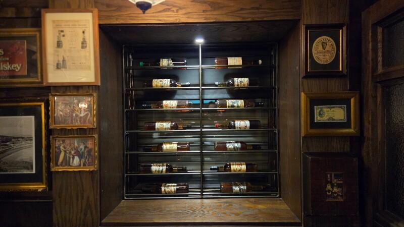 Best Sports Bars in Bray - Castle Inn Bray