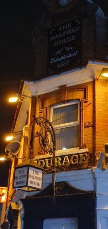 Best Sports Bars in Belvedere - The Halfway House