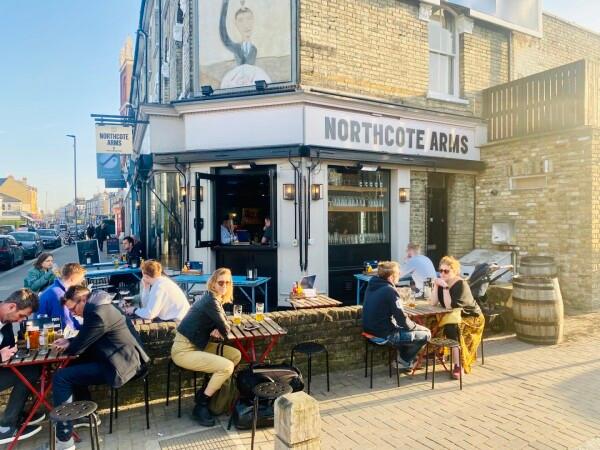 Best Sports Bars in London - Northcote Saviour