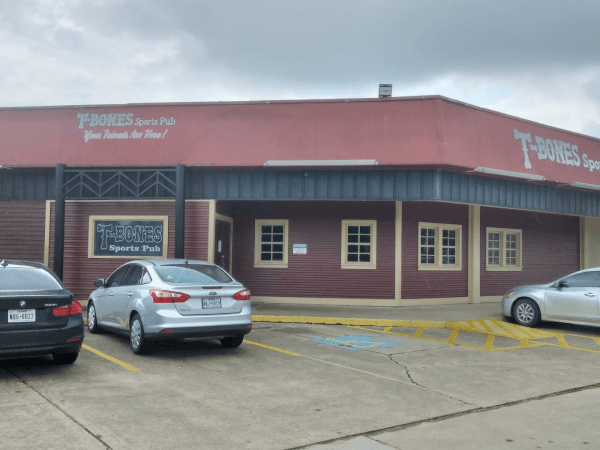 Best Sports Bars in Houston - T-Bones Sports Pub