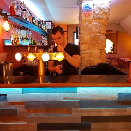 Les Meilleurs Bars à Nice - Taj mahal