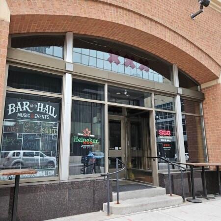 Best Sports Bars in Saint Paul - Amsterdam Bar & Hall
