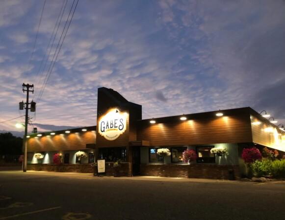 Best Sports Bars in Saint Paul - Gabe's Bar and Kitchen