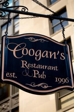 Best Sports Bars in Boston - Coogans