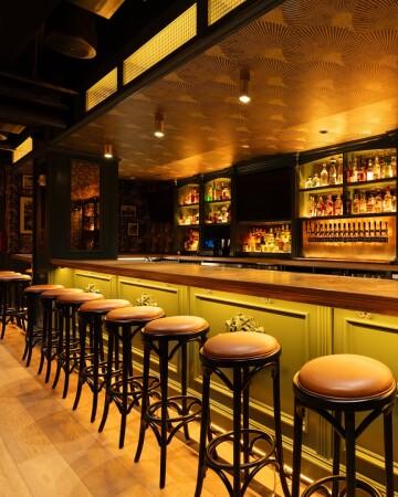 Best Sports Bars in New York - Stout NYC