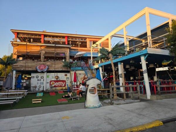 Best Sports Bars in Brooklyn - Brooklyn Crab