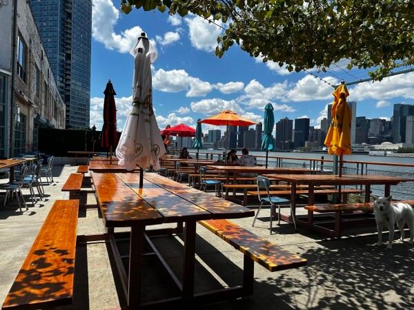 Best Sports Bars in Long Island City - Anable Basin