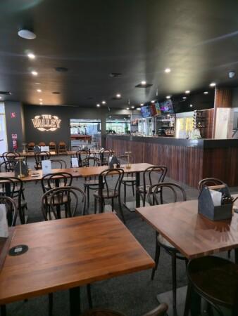 Best Sports Bars in Wanniassa - The Valley Pub