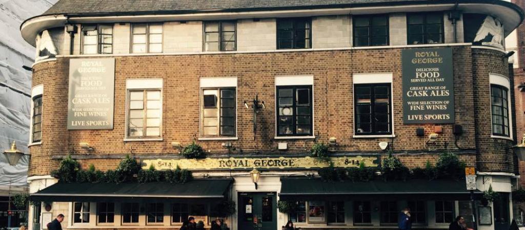 Best Sports Bars in London - Royal George