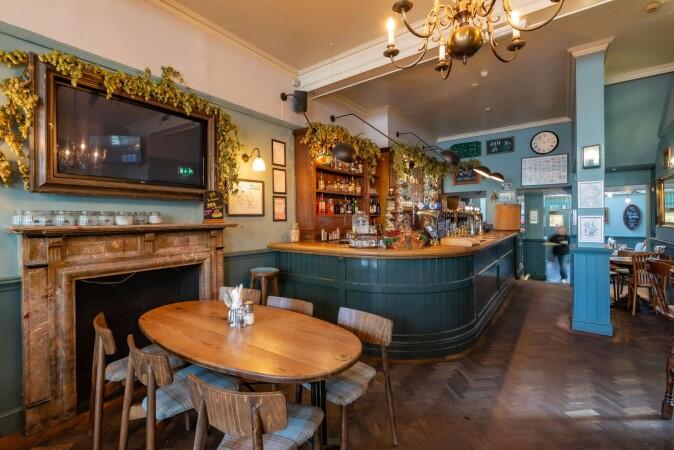 Best Sports Bars in City Centre - St Aldates Tavern