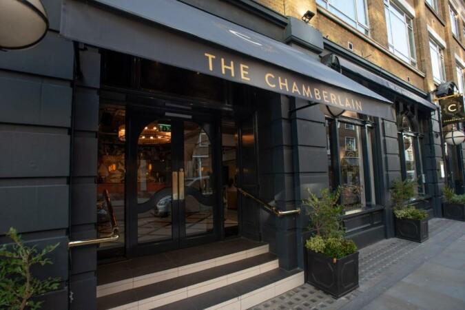 Beste Sportsbars in London - Chamberlain Hotel