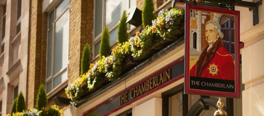 Beste Sportsbars in London - Chamberlain Hotel
