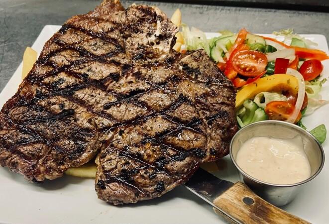 Best Sports Bars in Twickenham - The Bloomsbury Pub