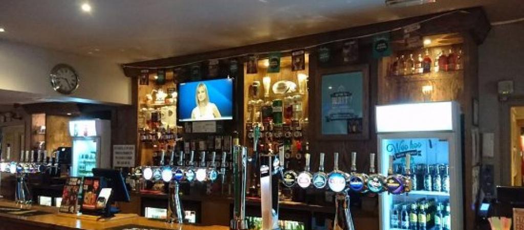 Beste Sportsbars in Romford - The Bull