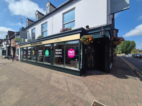 Best Sports Bars in Stevenage - Draper Arms Stevenage