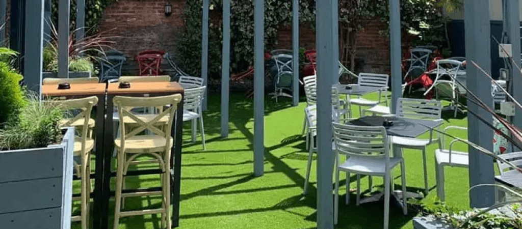 Best Sports Bars in York - The Old Bank York