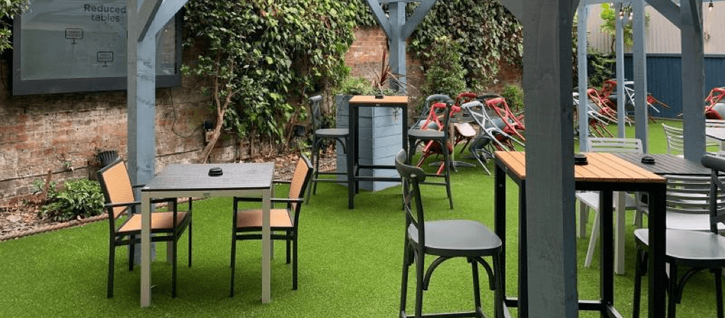 Best Sports Bars in York - The Old Bank York