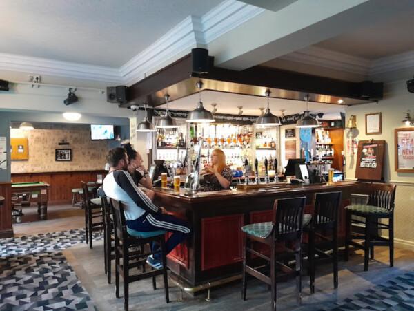 Best Sports Bars in Hedon - Queens Head