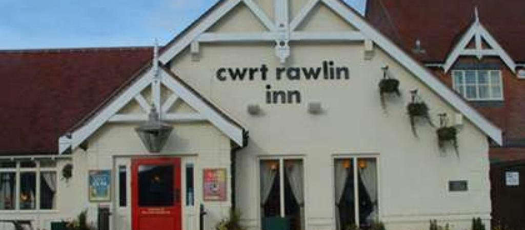 Best Sports Bars in Caerphilly - Cwrt Rawlin