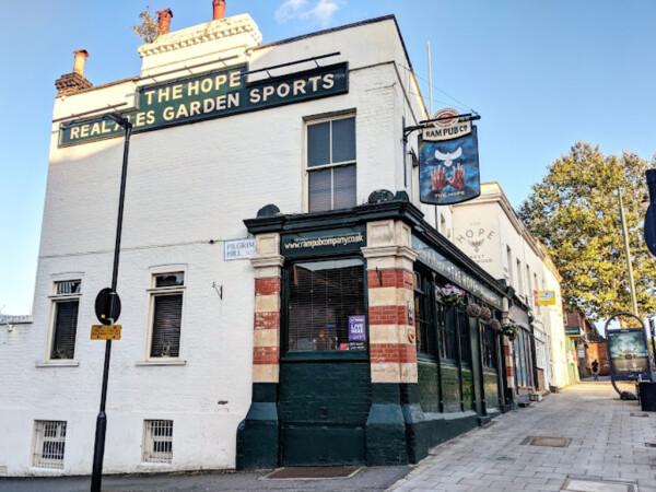 Best Sports Bars in London - Hope