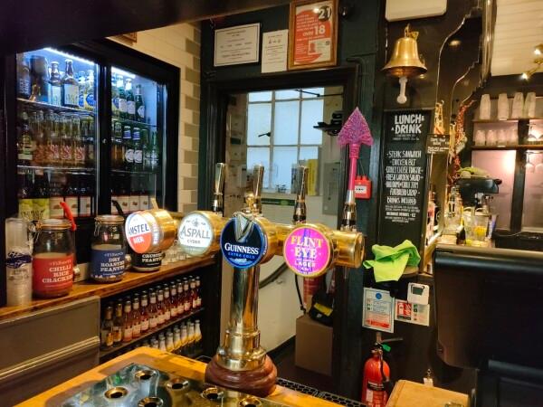 Best Sports Bars in London - Three Crowns