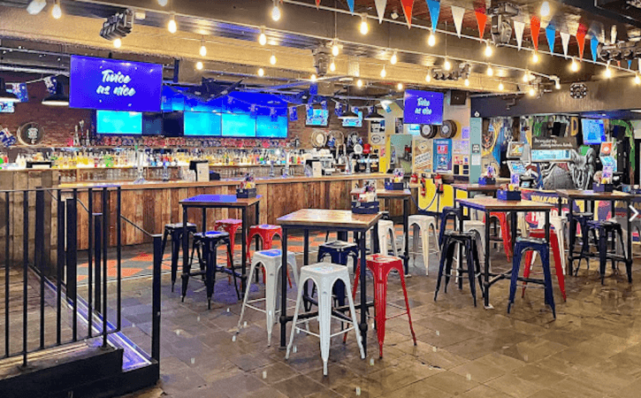 Best Sports Bars in Manchester - Walkabout Manchester Printworks