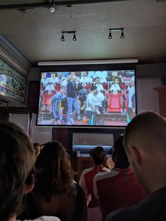 Best Sports Bars in London - The Twelve Pins