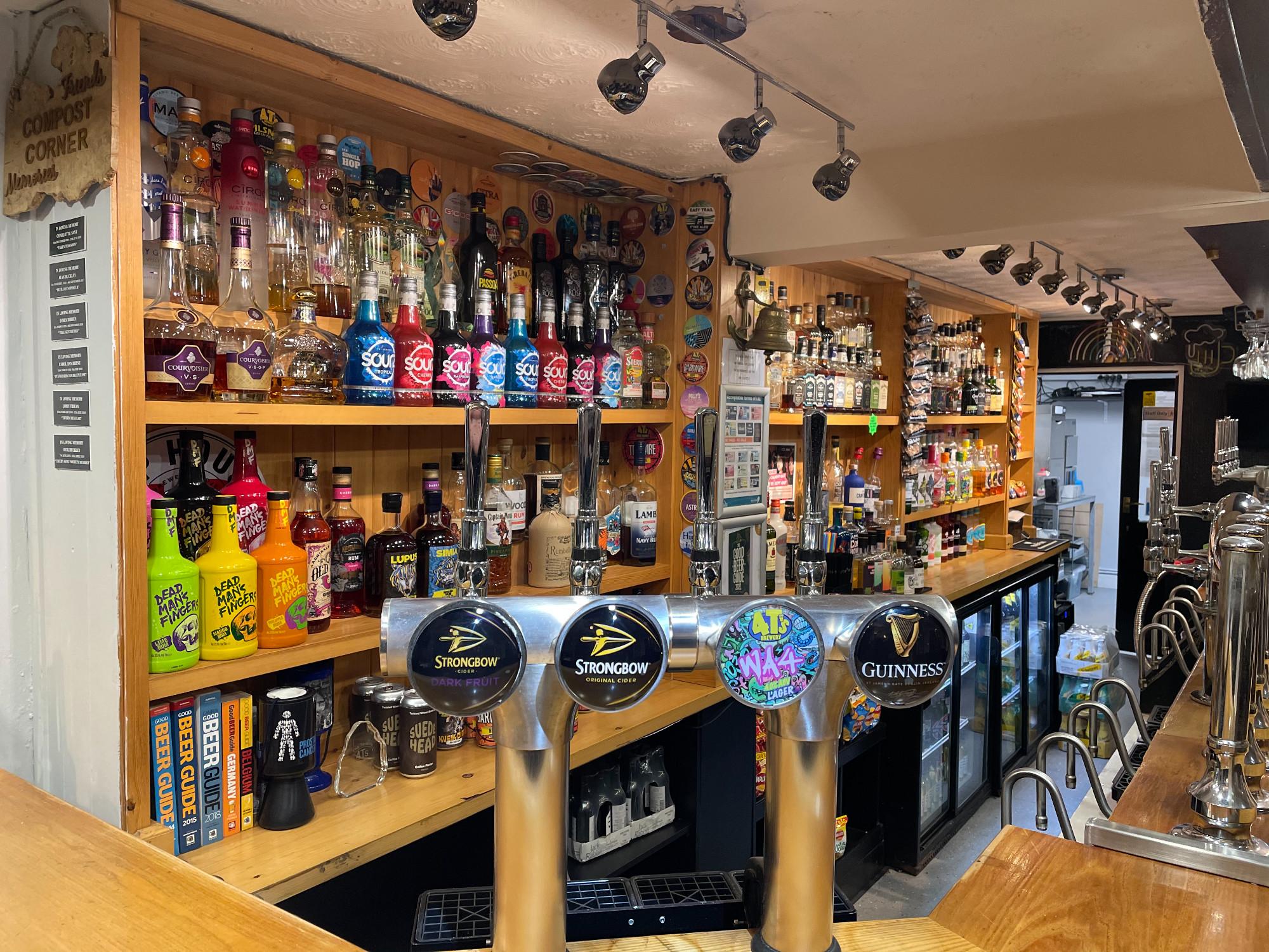 Best Sports Bars in Warrington - The Tavern Sports Bar