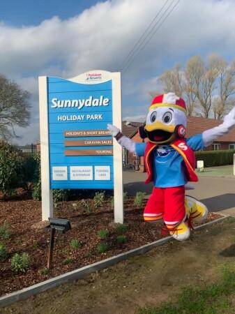 Best Sports Bars in Louth - Sunnydale Holiday Park