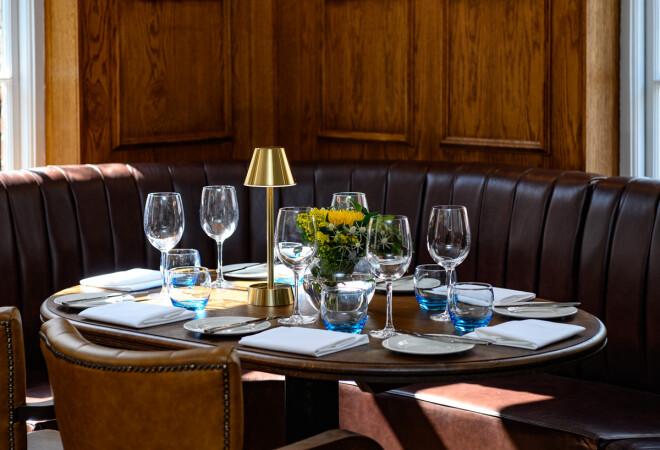 Best Sports Bars in Mayfair - The Footman