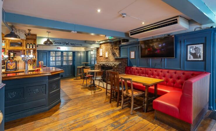 Best Sports Bars in Winchester - Alfies