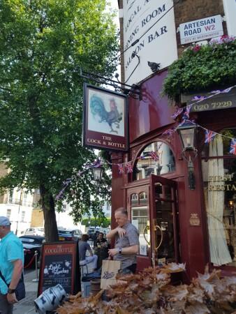 Best Sports Bars in London - The Cock and Bottle