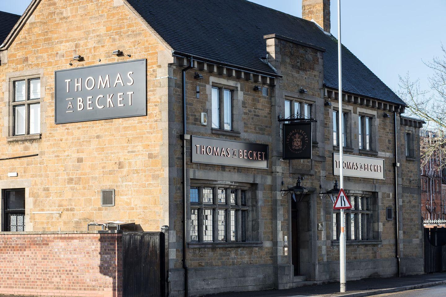 Best Sports Bars in Northampton - Thomas 'a' Becket
