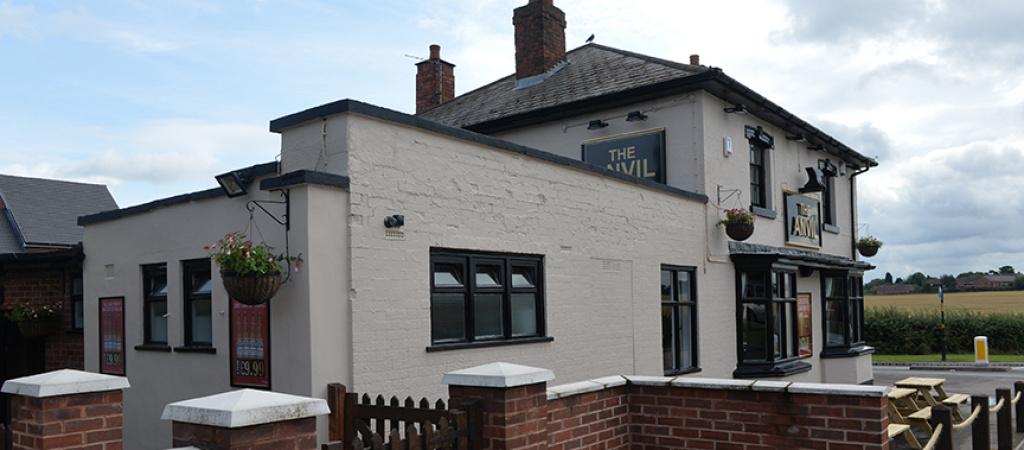 Best Sports Bars in Sutton Coldfield - The Anvil